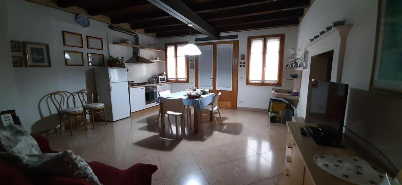 Appartamento Intervallo A 5 Min Da Aquardens Pescantina Bagian luar foto